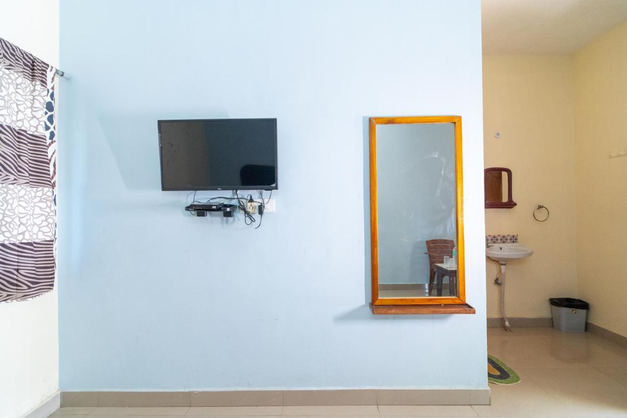 ホテル Dwaraka Residency マハーバリプラム エクステリア 写真